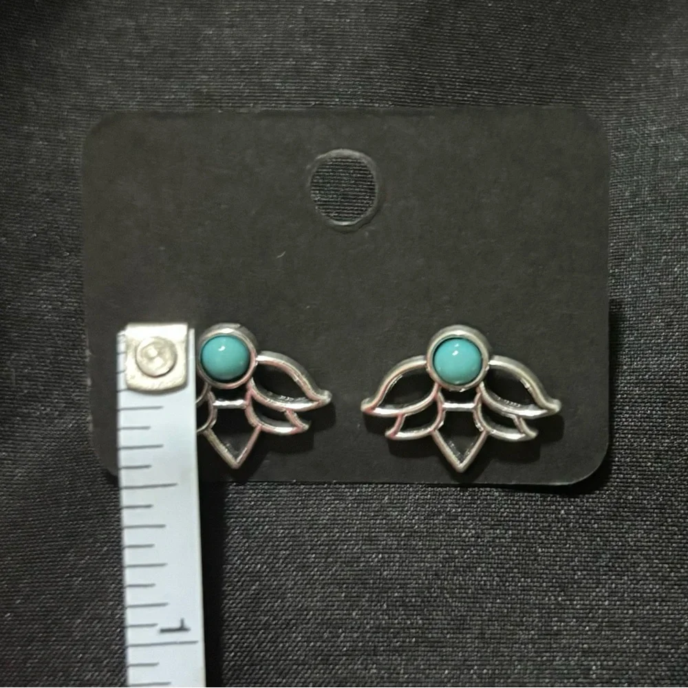 Earrings - Picture 2 of 2